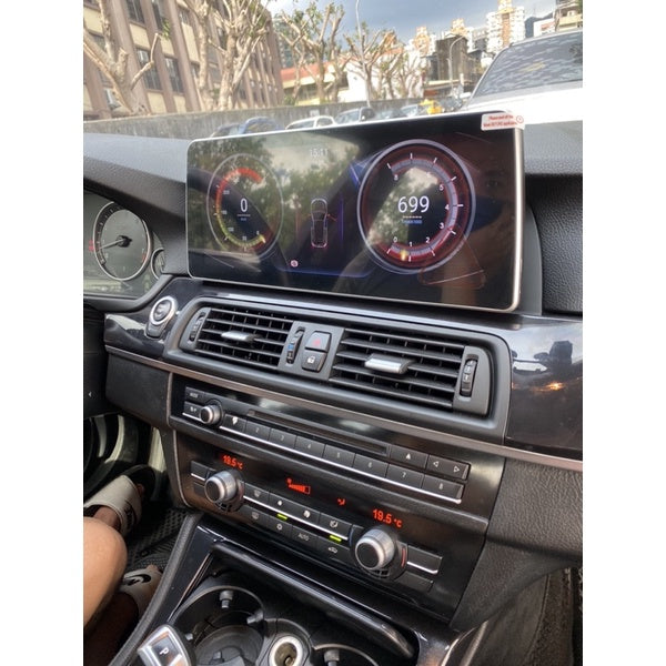 12.3吋立屏,BMW F10,F11專用安卓主機,12.3吋,8核心BMW